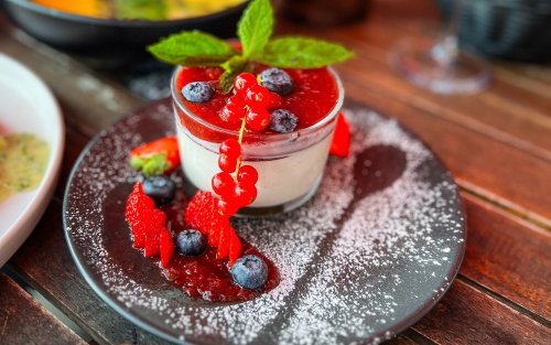 Panna Cotta / Pflaumensoße